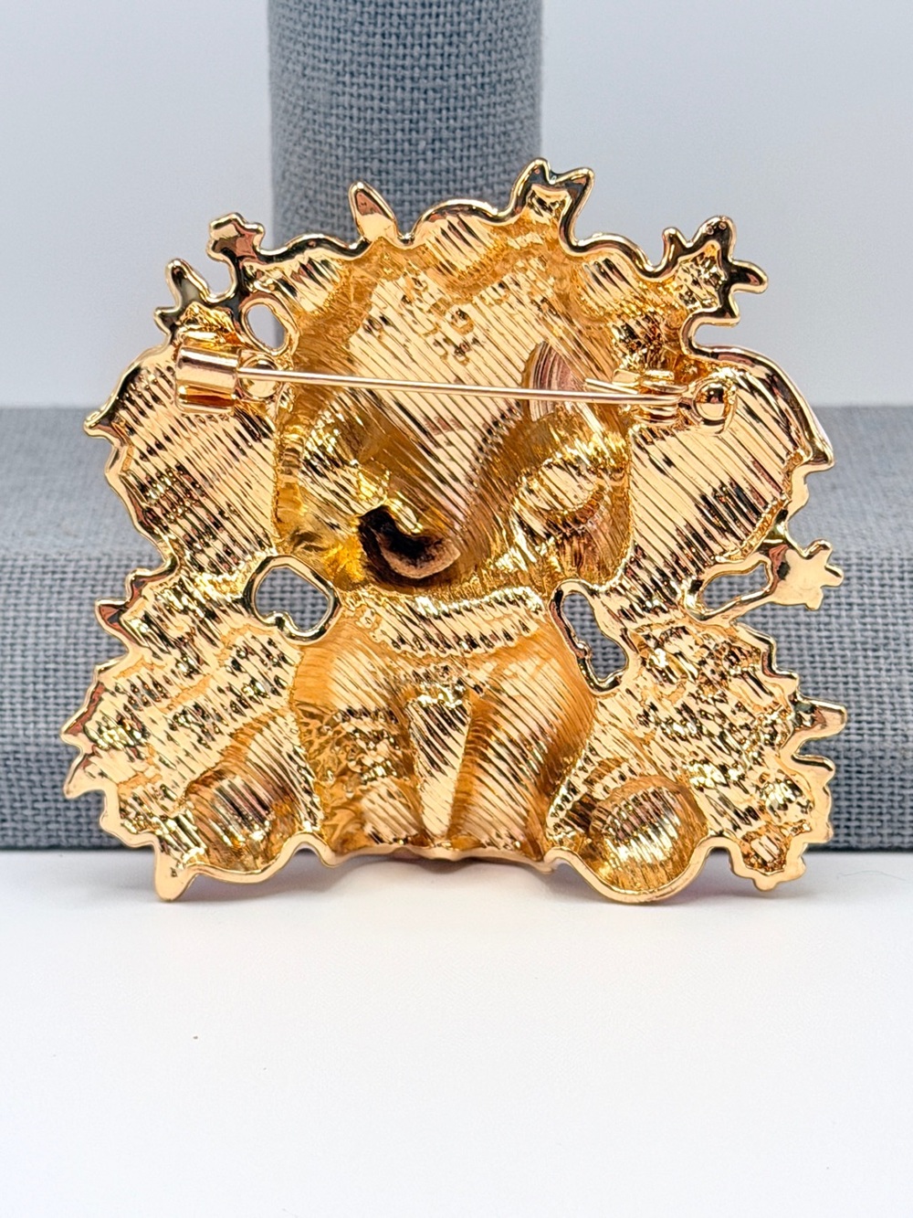 Rhinestone Crown Elephant Brooch - Picture 4 of 5